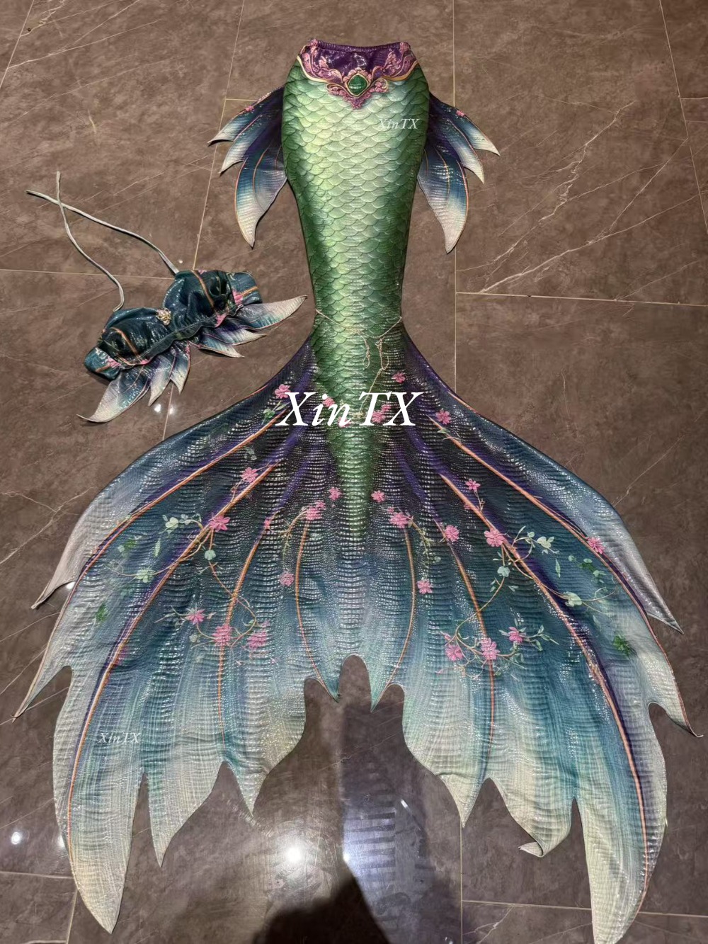 man woman mermaid tail hot sta - Aquarium Fish Usa ulasan dan harga